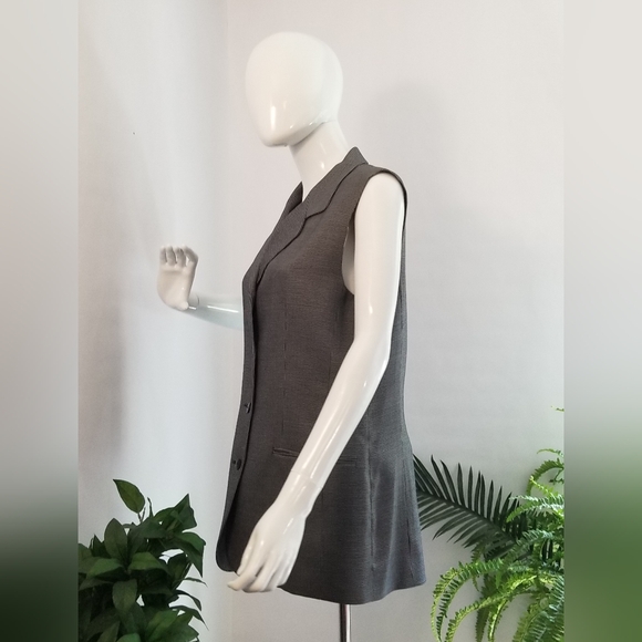 Liz Clairborne Women's Vest  - Size 4 - Picture 5 of 9